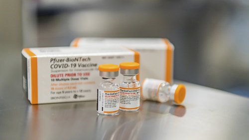 FDA says the Pfizer COVID vaccine looks effective for young kids