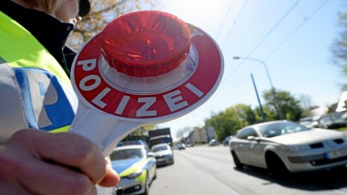 Gelsenkirchen: Essener (50) baut im Rausch mehrere Unfälle