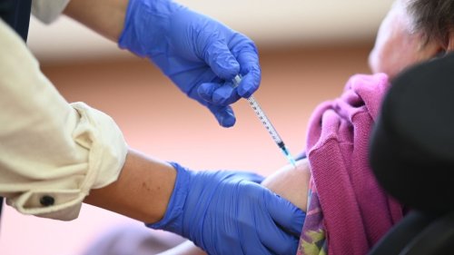 EU-Kommission genehmigt Impfstoff für Ältere gegen RS-Virus