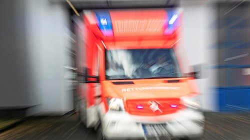 Motorradfahrer wird bei Unfall in Wesel schwer verletzt
