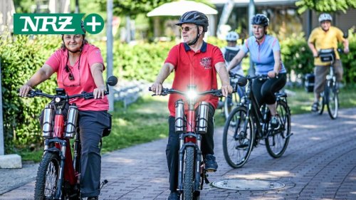 Gute Laune trotz einer Panne beim Radwandertag in Wesel