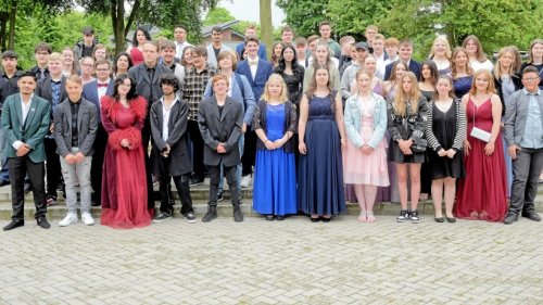 In Rees machen 66 Schüler der Rheinschule ihren Abschluss