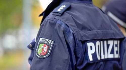 Moers: Polizei konfisziert Drogen, Bargeld und Mobiltelefone