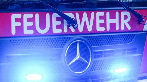 Brand in Düsseldorfer Hochhaus: Mehrere Etagen verraucht