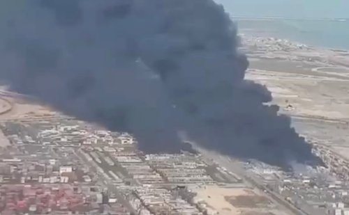 Fire rages after major blast at Iran port kills 14, injures 750