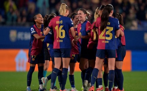 Holders Barca face 'even' Chelsea Champions League semi-final