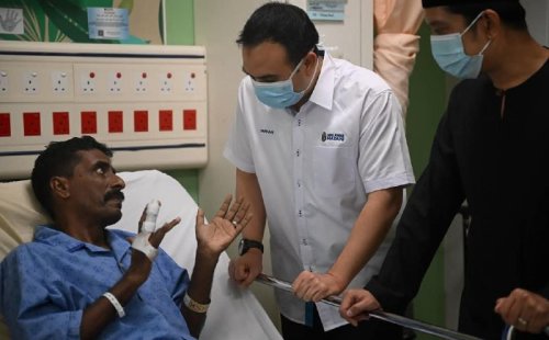 MOH ready to assist stricken walking legend Saravanan, says Minister