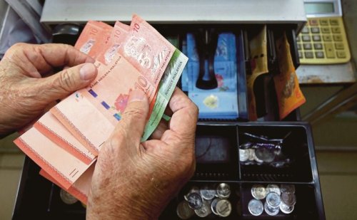 'Ringgit expected to weaken to 4.9'