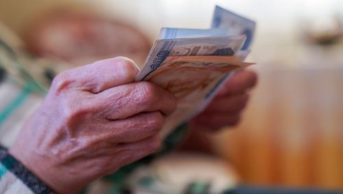 Emekli maaşı taşımaya faiz talebi