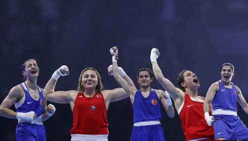 SON DAKİKA: Kadınlar Dünya Boks Şampiyonası'nda 5 altın madalya