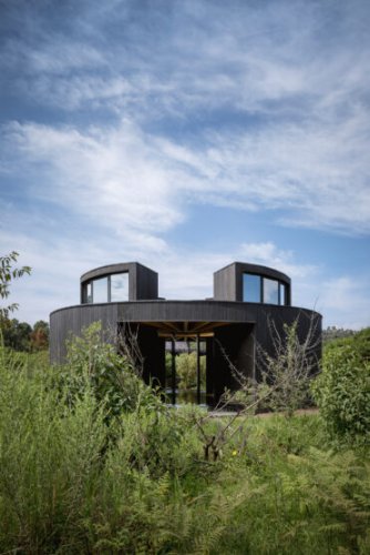 Home of the Week: Rain Harvest Home by JSa Arquitectura and Robert Hutchison Architecture