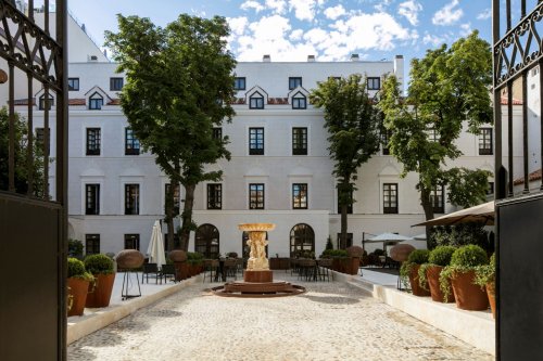Palace and Convent Turns Avant-Garde in Madrid 5-star Hotel Makeover