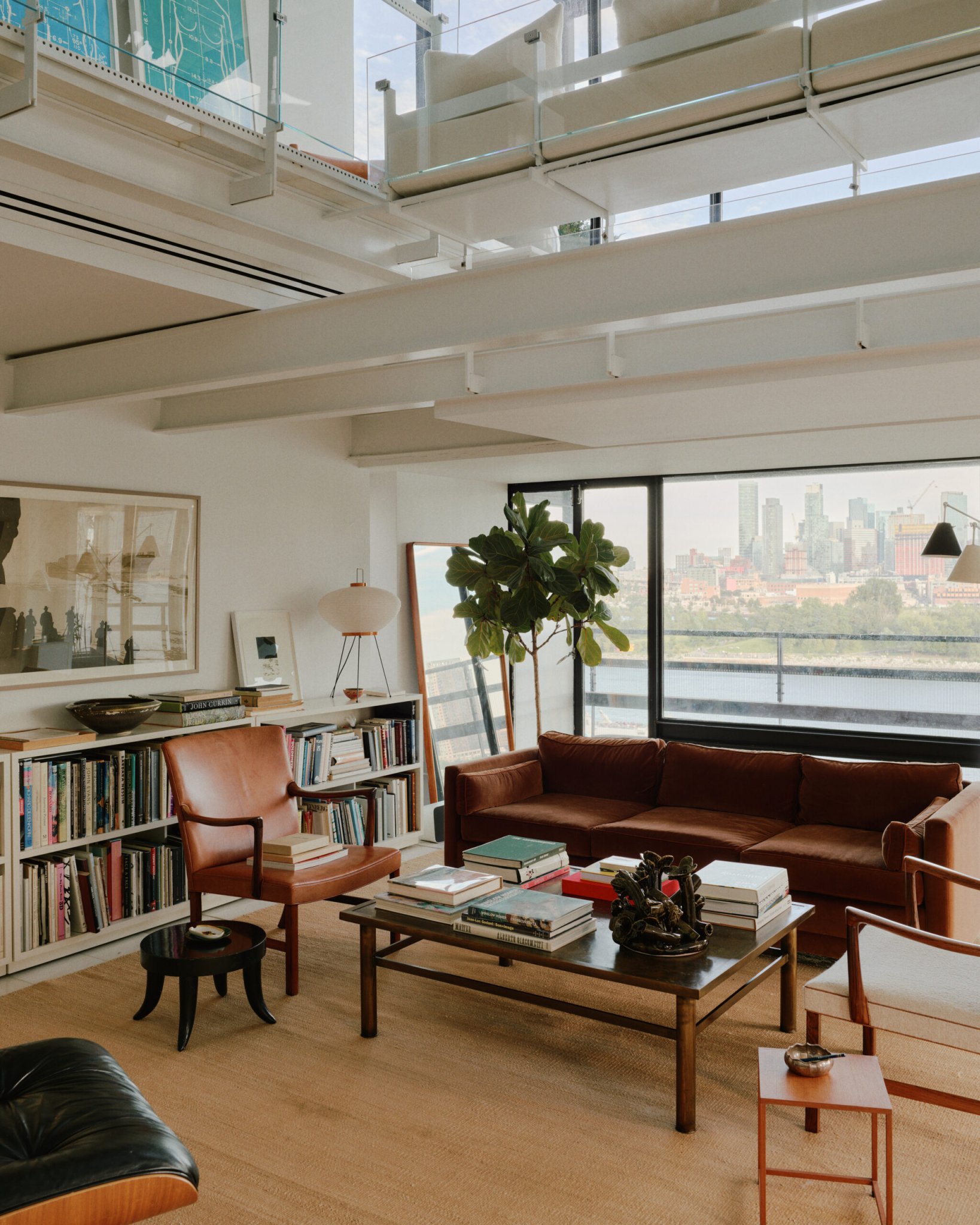 Gachot Studios Brought Warm Modernism to an Iconic Penthouse