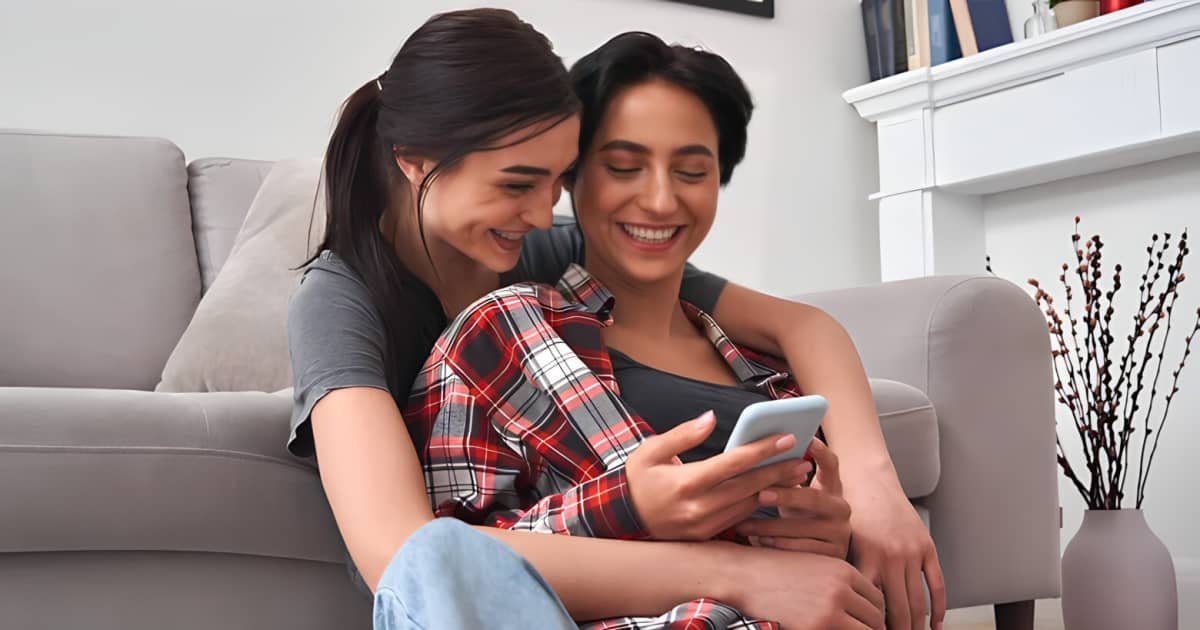 Vision Board Dating: The Trend To Manifest Your Ideal Love Life
