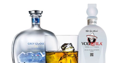 The Latest Booze Trend: Just Mixing Two Liquors in the Same Bottle