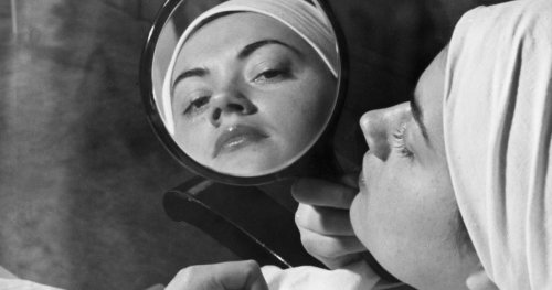 How to Get Rid of (and Prevent) Acne Scars, According to Dermatologists