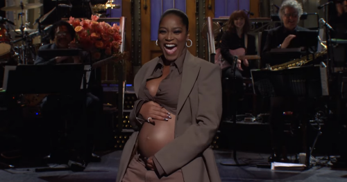 Keke Palmer Turned Her SNL Monologue Into a Pregnancy Reveal