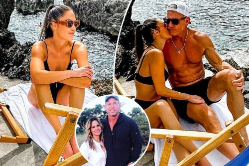 Troy Aikman seemingly announces end of marriage in PDA pics with new girlfriend