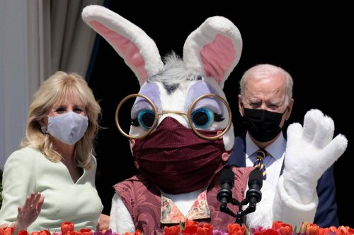 Easter Bunny wears giant face guard with Bidens at White ...