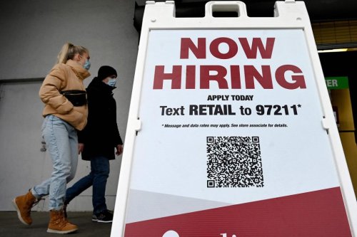 US jobless claims jump to 286K as Omicron hits employers