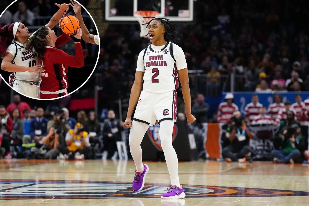 South Carolina on verge of perfect season after crushing NC State in March Madness Final Four
