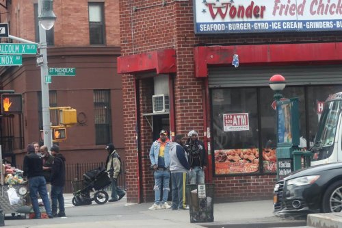 This block in Harlem has become a ‘flea market for drugs’