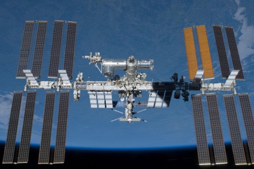 ISS still leaking air as NASA races to locate mysterious hole