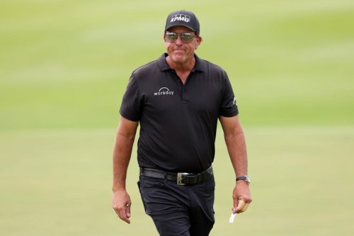 How Phil Mickelson gambled with Gary McCord live during PGA Tour events: ‘Wadded-up twenties’