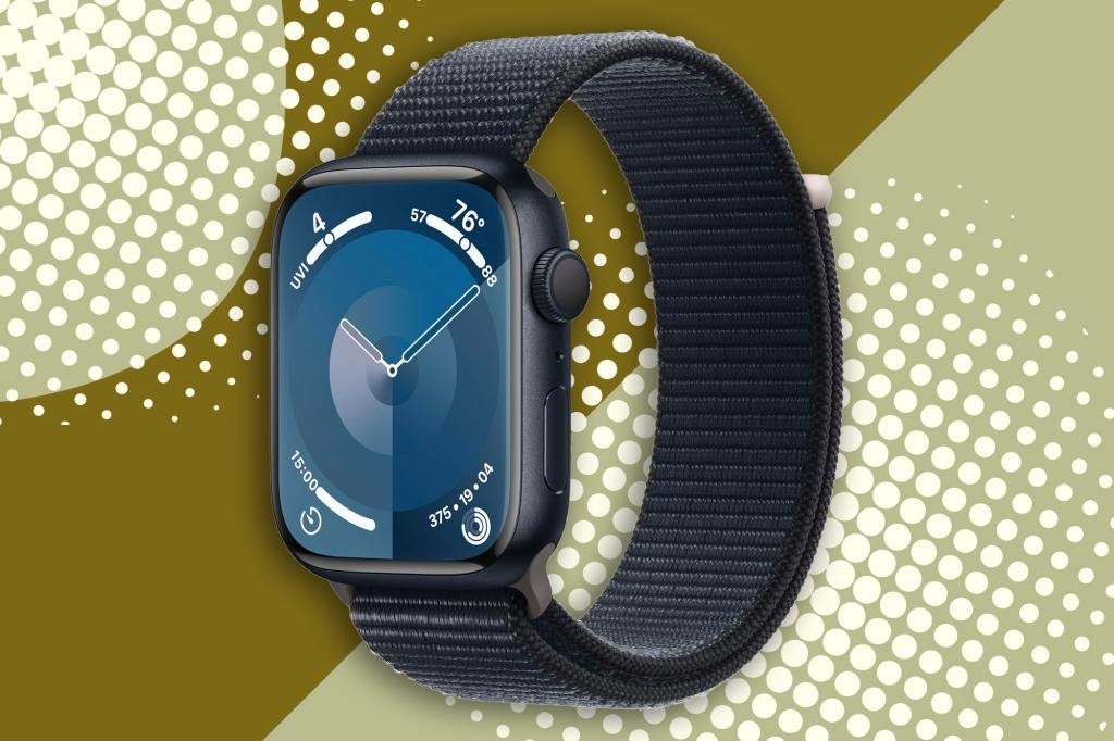The newest Apple Watch is already at its lowest price ever on Amazon