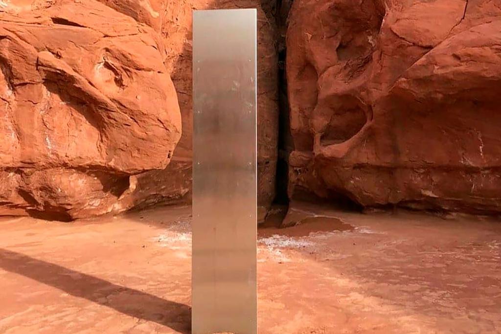 Visitors flock to puzzling Utah monolith after decoding location