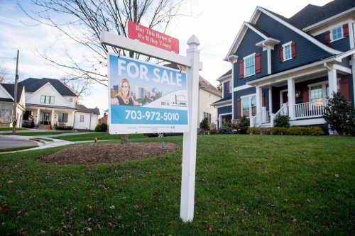 Existing home sales drop to two-year low, prices remain high