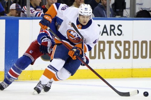 Islanders’ Arnaud Durandeau Could Make NHL Debut Amid Mathew Barzal ...