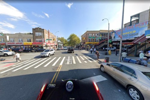 Man Critically Hurt While Clinging To Car To Stop NYC Thieves Flipboard