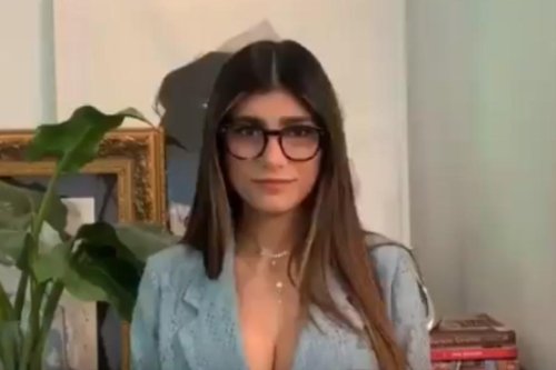 500px x 333px - Mia Khalifa claims she made only $12K doing porn | Flipboard