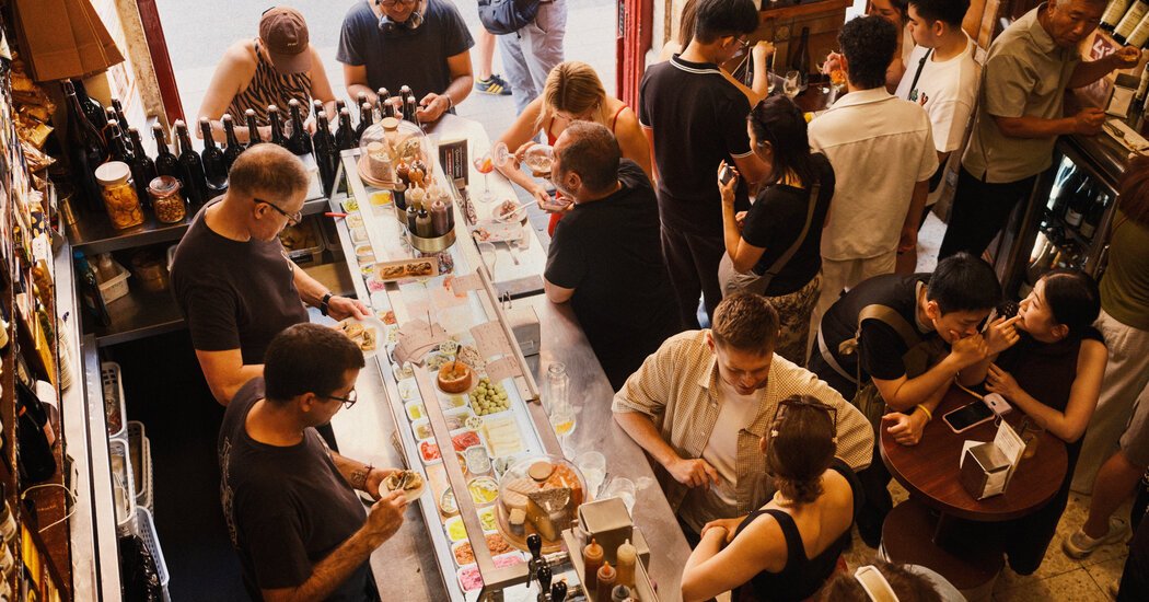 In Barcelona, Finding the Perfect Spot for Vermut and Snacks
