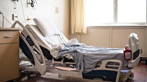 Covid-19 patient bludgeons roommate to death with oxygen tank in gruesome attack - NZ Herald