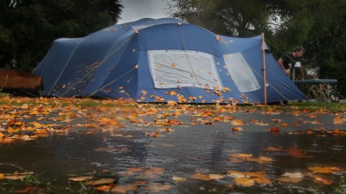 Weather: Another wet weekend forecast for upper North Island as holidaymakers head home