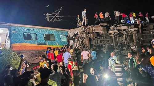 India train tragedy: At least 50 people killed, 400 injured in collision, derailments southwest of Kolkata