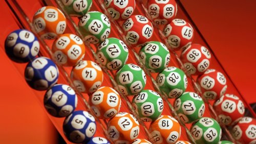 Auckland, Hamilton Lotto winners share $1m Easter prize