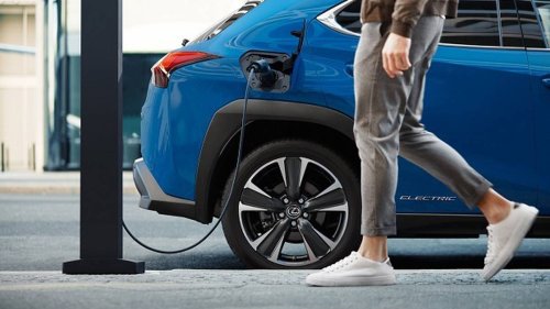 Emissions Reduction Plan: Electric vehicles will still be out of reach for many despite new subsidy, industry warns