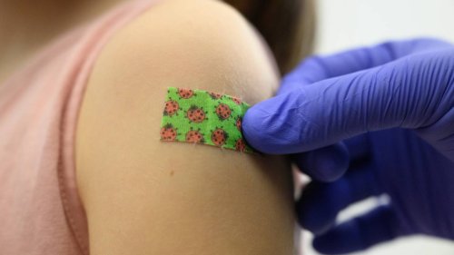 'Vax dates': Young urged to get jab in secret