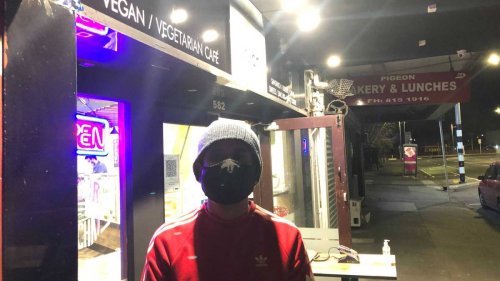 Covid 19 Delta outbreak: Welcome to level 3, Auckland! Midnight takeaways already on the menu for some - NZ Herald