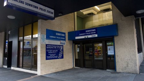 Mayoral candidate Leo Molloy promises ratepayer-funded police station for downtown Auckland