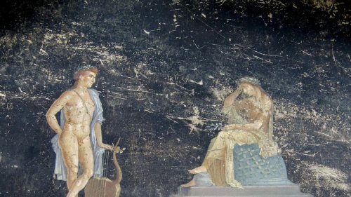 Pompeii climate work discovers stunning black banquet hall, with paintings of Trojan heroes