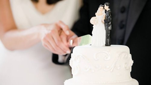 Newlywed returns from honeymoon to find in-laws ate their wedding cake - NZ Herald