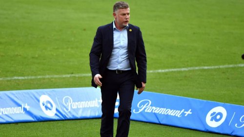 A-League football: Wellington Phoenix coach Ufuk Talay reveals 17 players contracted Covid-19