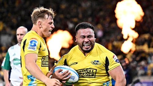 Super Rugby remains as entertaining as NRL despite its many critics - Gregor Paul