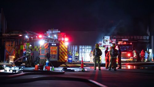 More than 40 firefighters contain blaze at East Auckland boat factory