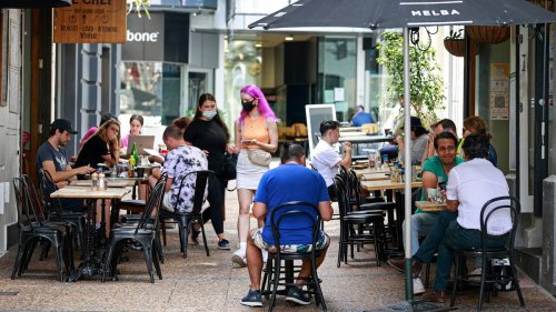 'We are safe': Hospo hits back at claims bars and restaurants are high risk