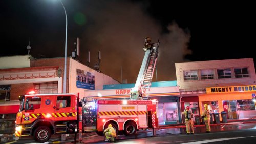 Auckand fire: Crews called to blaze at Royal Oak commercial property